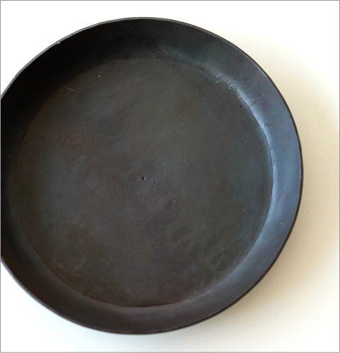 Amazon｜トレー トレイ 丸 おしゃれ 鉄製 アクセサリートレイ